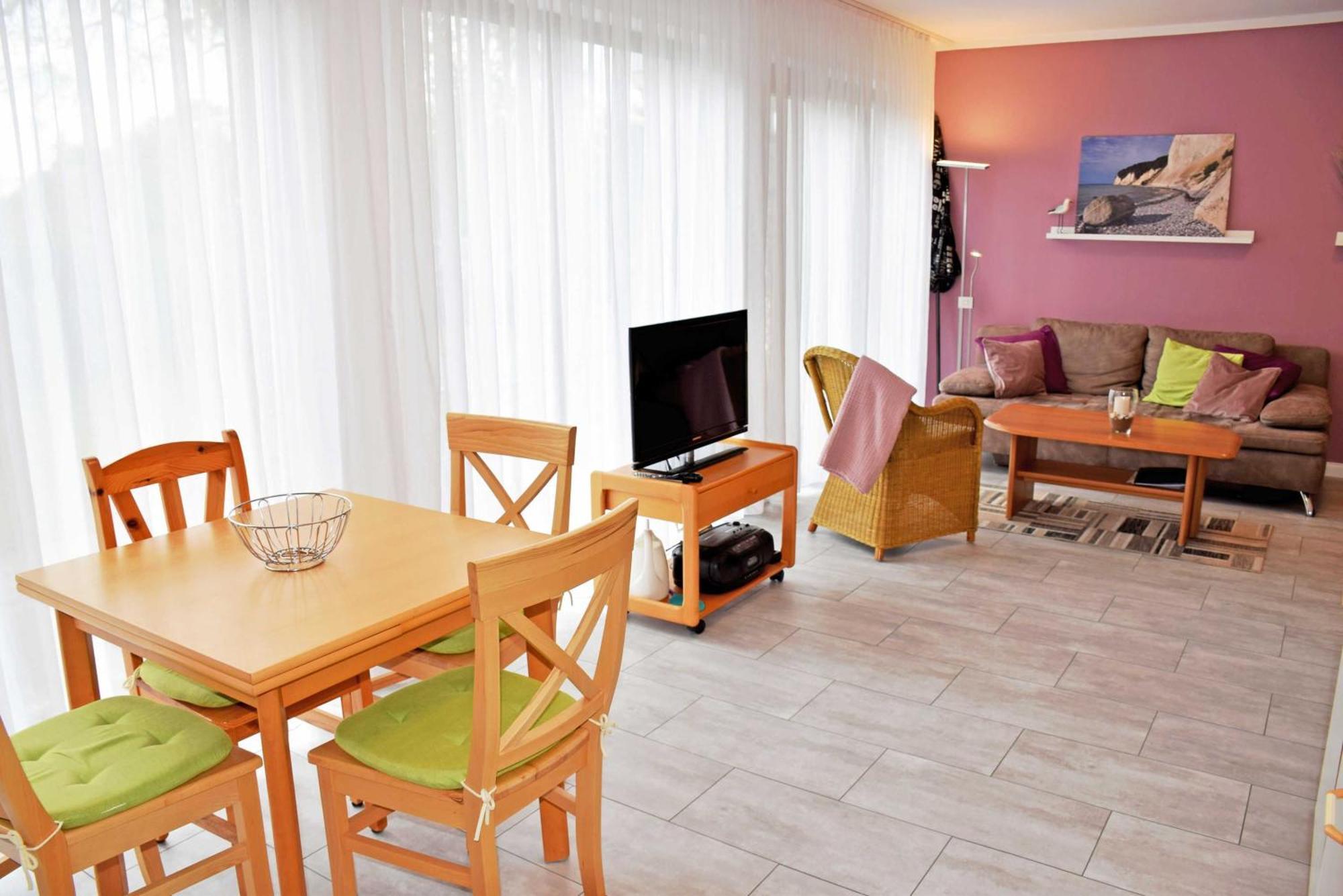 Ferienwohnung Mit Terrasse Gustow  Exterior photo